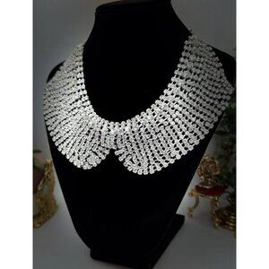 Stunning Runway Caviness Bright Rhinestone Collar Bib Necklace Choker